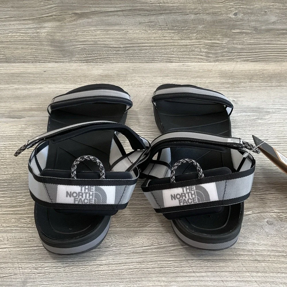 The North Face Mens Skeena Sport Black/Grey Outdoor Sports Sandals Size 13 NEW